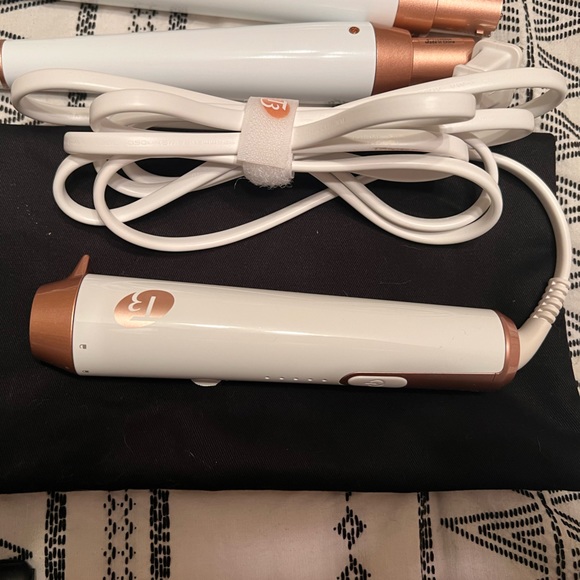 T3 Micro Convertible Curling Iron - Picture 6 of 7